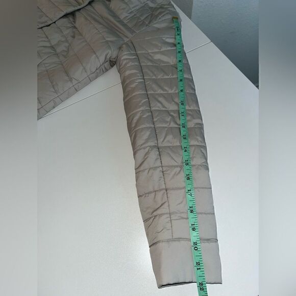 Lululemon Reversible Puffer Jacket - Picture 7 of 14